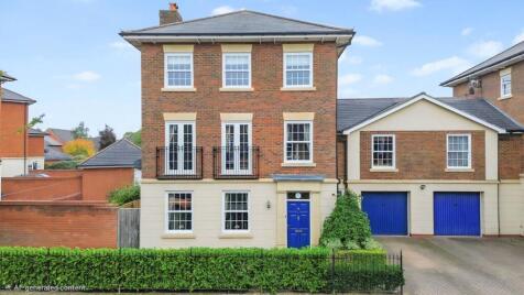 Winwick Park Avenue, Winwick, WA2