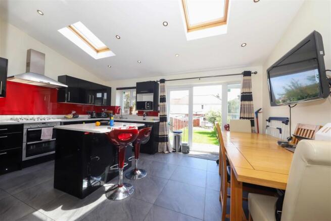 Kitchen/breakfast room view