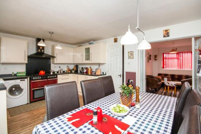 Kitchen/breakfast ro