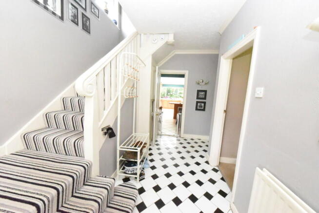 Grove Road, Kings Heath, Birmingham, B14 6SX photo 4