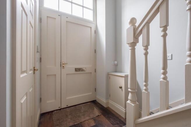 5 bed Terraced for sale Image 5