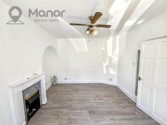 WhatsApp Image 2026-03-26 at 14.11.42 (2)