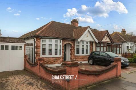 Alma Avenue, Hornchurch, RM12