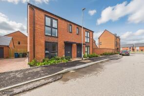 58, Anemone Avenue, Stafford ST17 4FW
