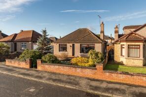 43, Craigs Gardens, Craigmount, Edinburgh EH12 8EY