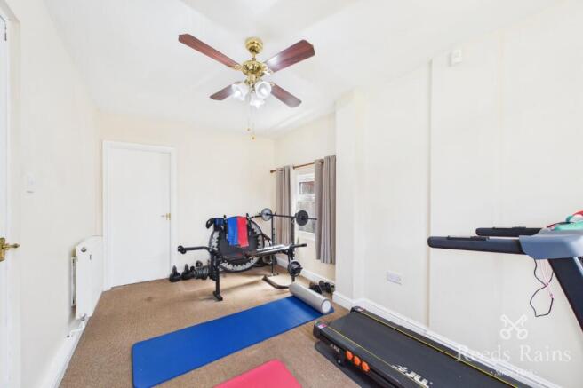 3 bed Detached for sale Image 11