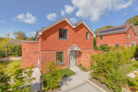Crowborough Hill, Crowborough, TN6