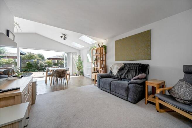 Cottesmore Road, Stamford, PE9 photo 4