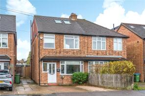 112, Cottimore Lane, Walton-on-thames KT12 2BN