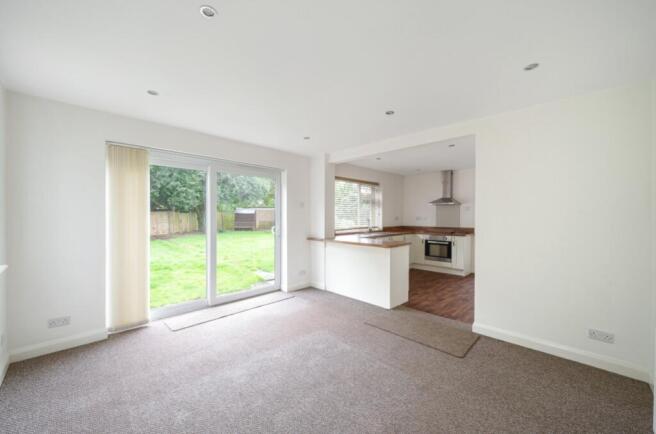 EweMove Wetherby Kitchen Diner