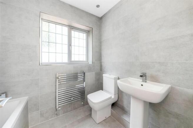 HOUSE BATHROOM