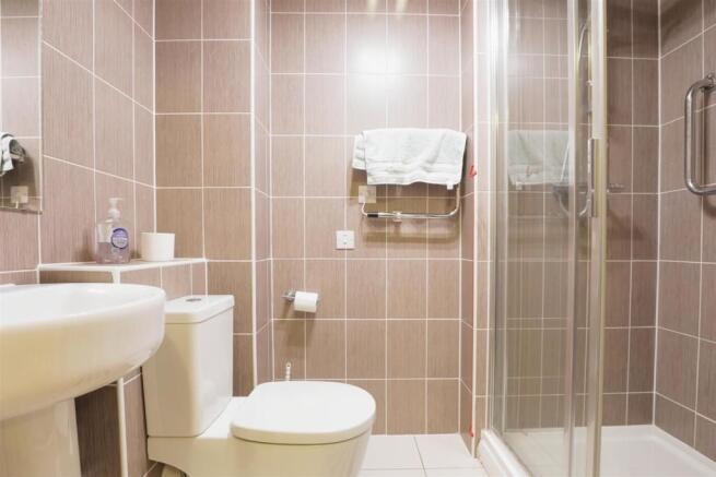 Shower room.jpg