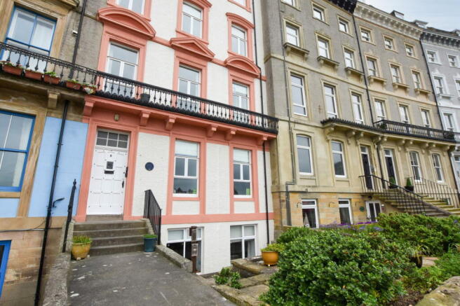 2 bed Apartment for sale Image 12