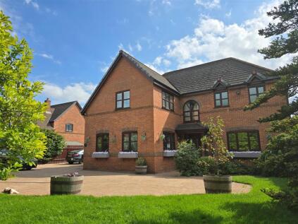 Poynt Chase, Worsley, Manchester