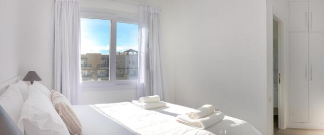 2 bedroom Penthouse with amazing panaromic views Image 9999