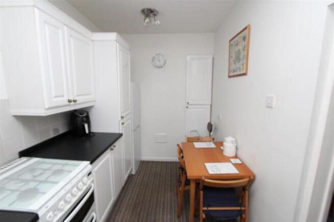 2 bed Terraced for sale Image 5