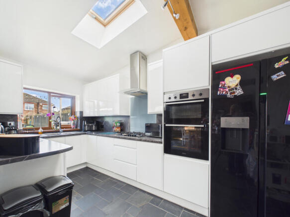 3 bed End of Terrace for sale Image 4