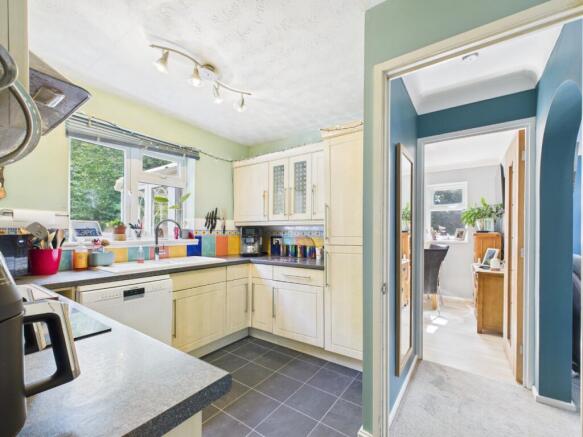 Cheshire Close, Hull,  HU5 5XS photo 4