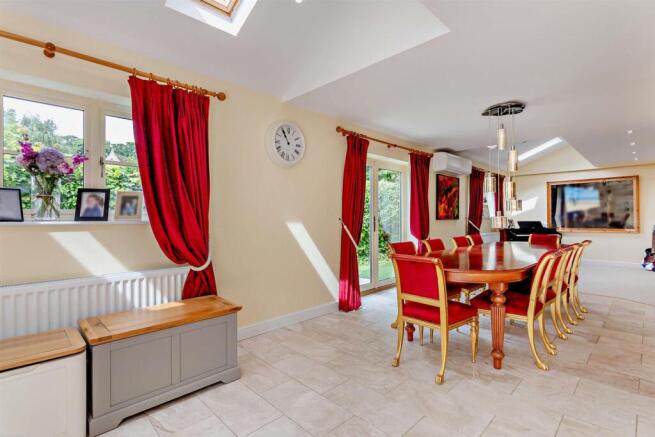 8604454-interior09-8