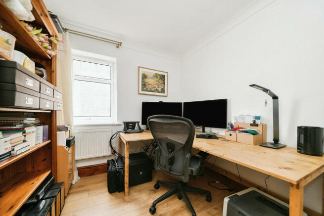 Photo 11