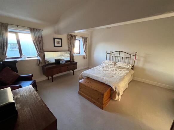2 bed Cottage for sale Image 6