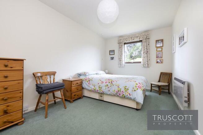Double Bedroom 1