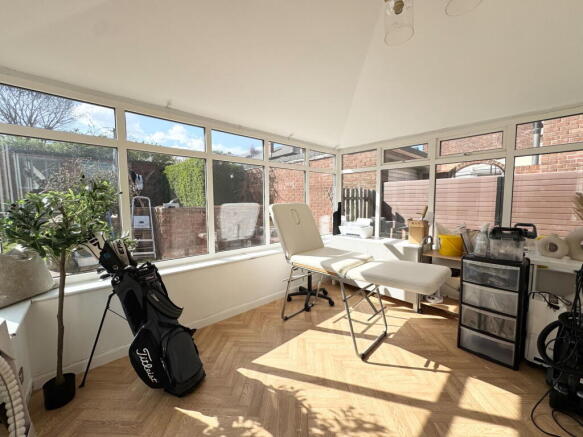 3 bed Detached for sale Image 9