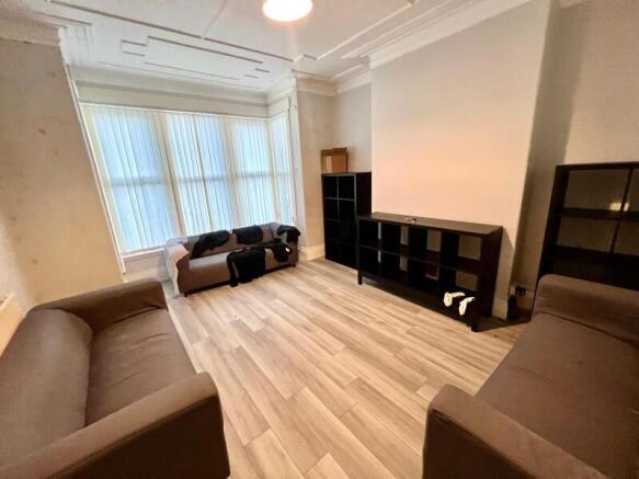 5 bed Terraced to rent Image 10