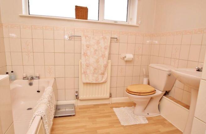 Photo 16