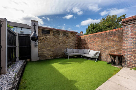 Wellmeadow Road, Hither Green, London, SE13