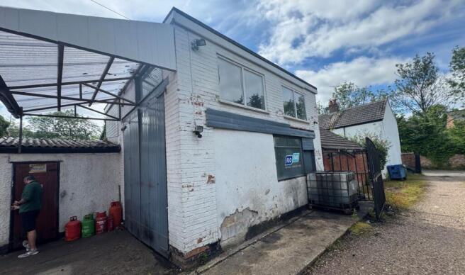 The Grange, Station Street, Whetstone, Leicester, LE8 6JS photo 4
