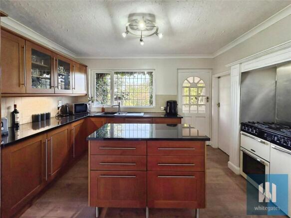 3 bed Detached for sale Image 5