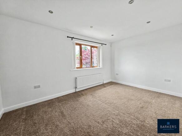 2 bed Detached Bungalow for sale Image 7