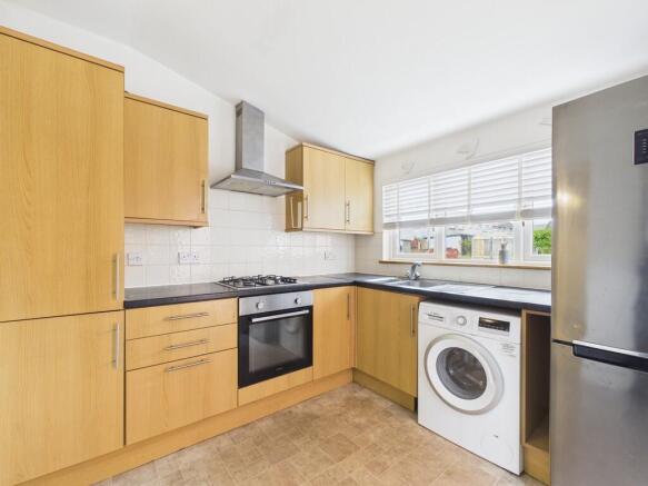 CAM05526G0-PR0116...