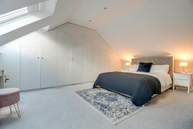 Principle bedroom