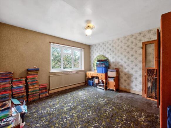 3 bed Semi-Detached for sale Image 10