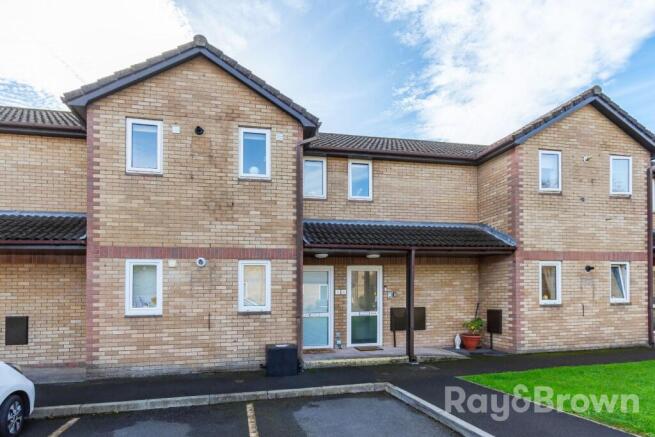 Flat , Norbury Court, Bailey Close, Cardiff photo 4