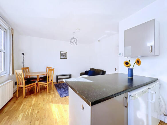 21-granby-avenue_00003