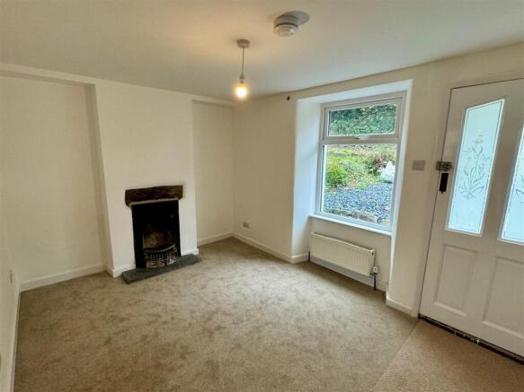 52 Terras Road Lounge