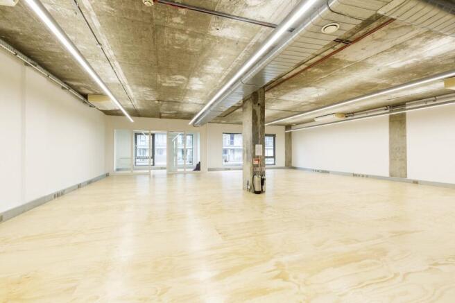 First floor 810 Orsman Road 3.jpg