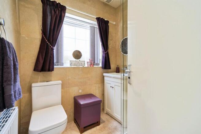 2 bed Semi-Detached Bungalow for sale Image 7