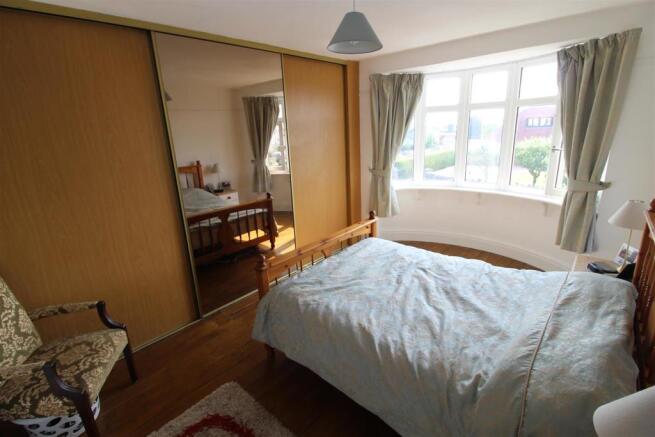 Master Bedroom.JPG
