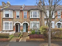 118, Huxley Road, London E10 5QY