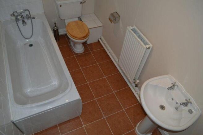 GROUND FLOOR B...