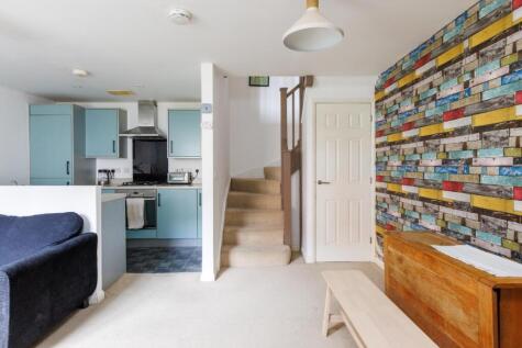 Mallard Close, Speedwell