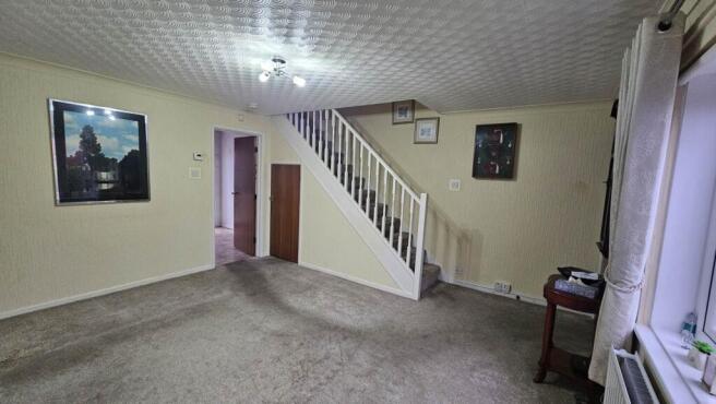 2 bed Semi-Detached for sale Image 5