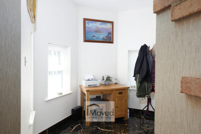 4 bed Detached for sale Image 12