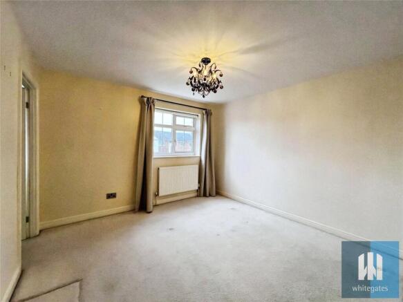 3 bed Detached for sale Image 8