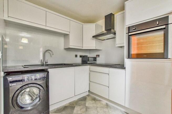 Lounge / Kitchen