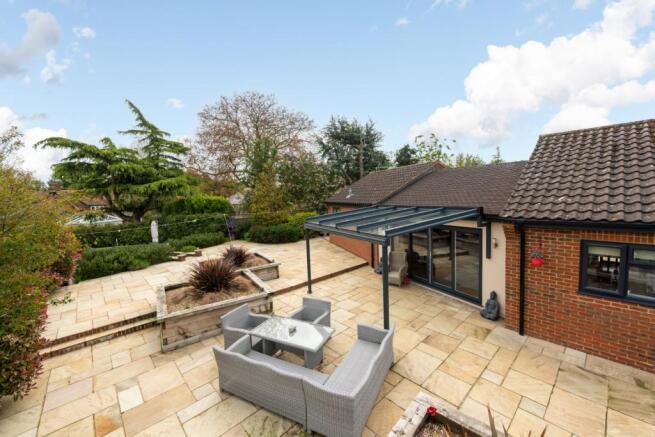 Barbecue Area/Patio